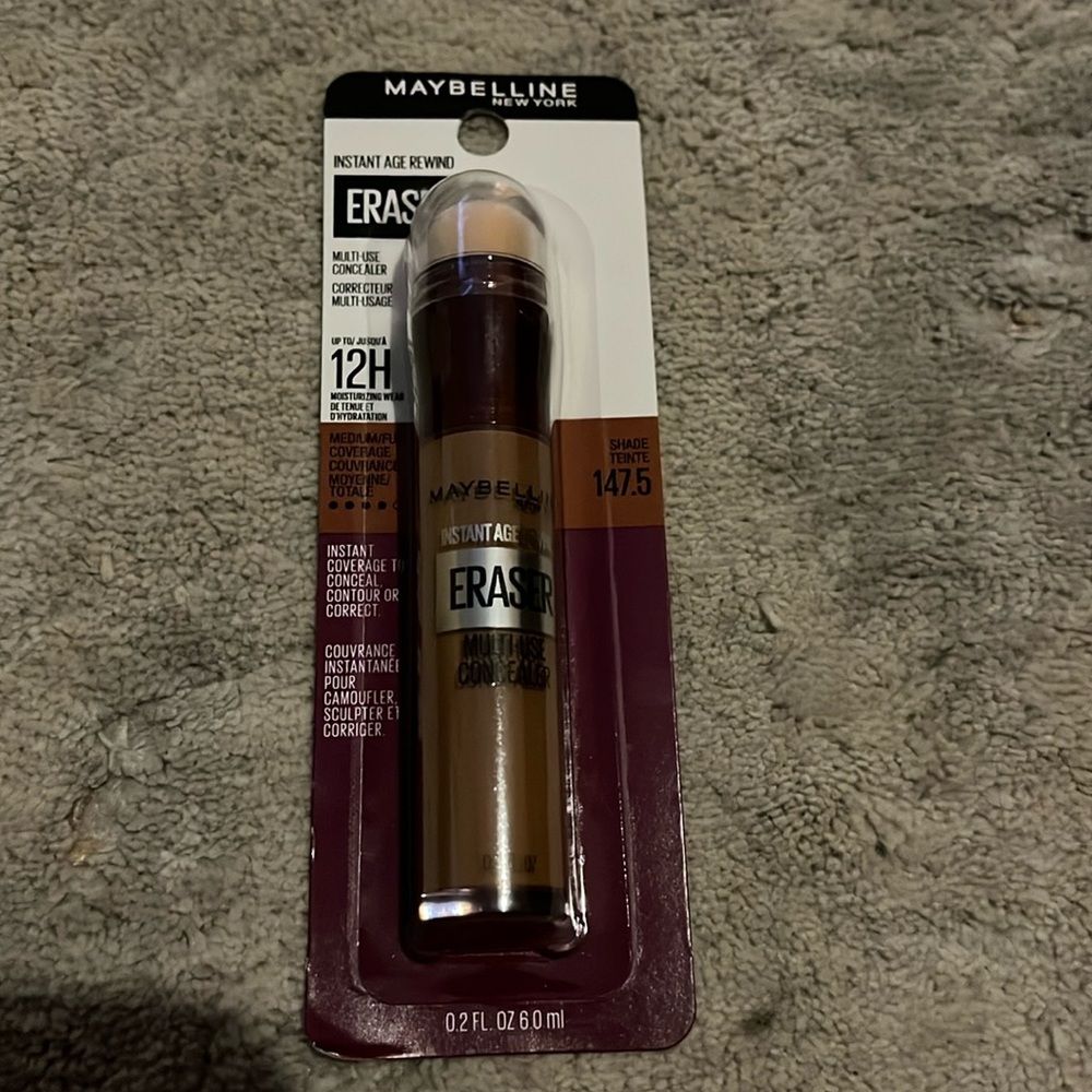 NWT Maybelline Instant Age Erase Concealer 147.5